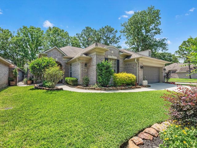 2815 Halton — Kings Crossing