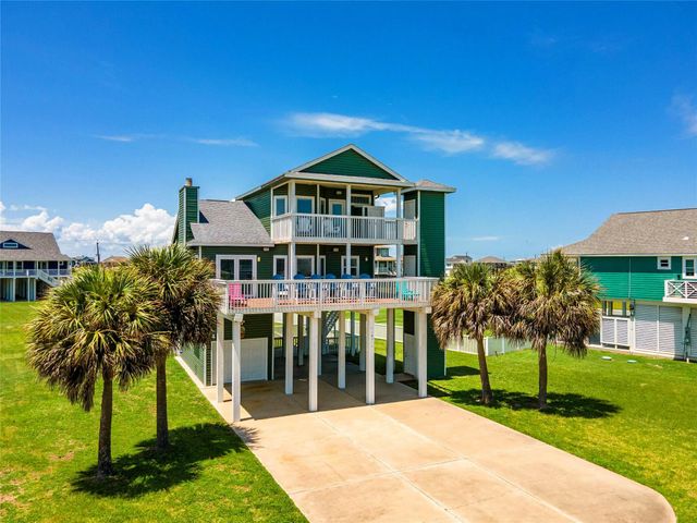 18902 Shaman Dr — Indian Beach 1