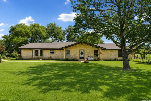 215 DEER RUN ST — DEER RUN