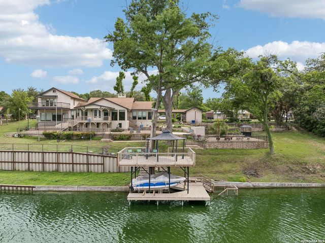 939 Reiley Rd — N/A