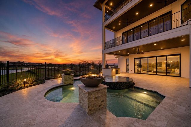4610 Sunset Cir — Monet Estates
