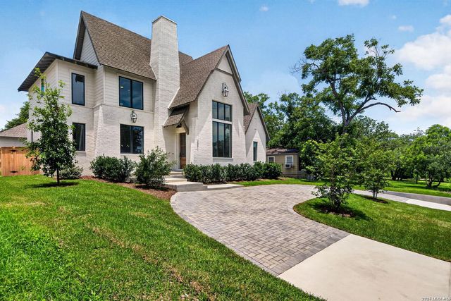 255 CLAYWELL DR — ALAMO HEIGHTS