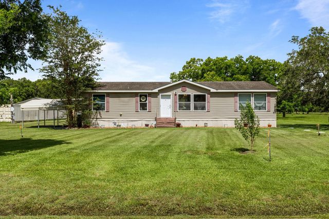 468 County Road 545 — Halls Add