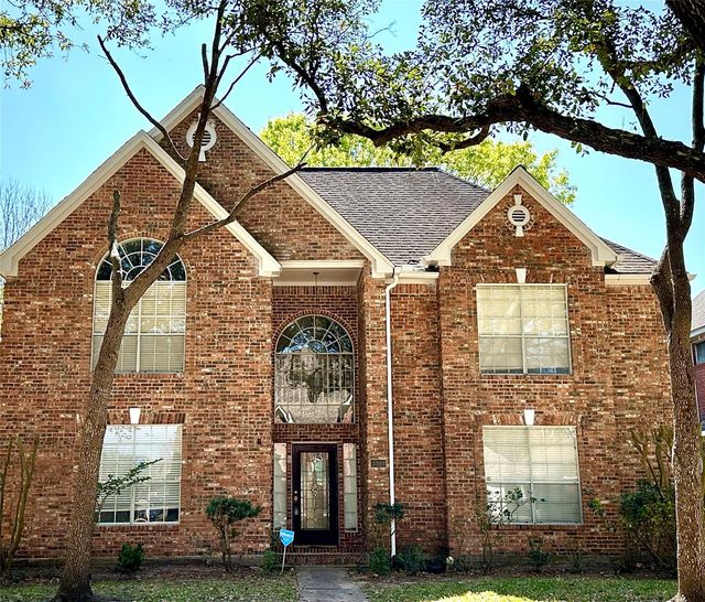 3302 Richland Dr — LAKES OF EDGEWATER