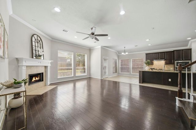 2206 Ascot Ln — Telfair