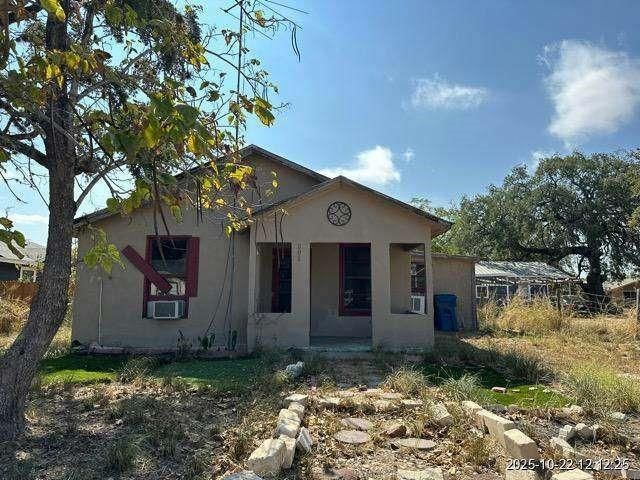 808 Bowen St — Pleasanton-Bowen