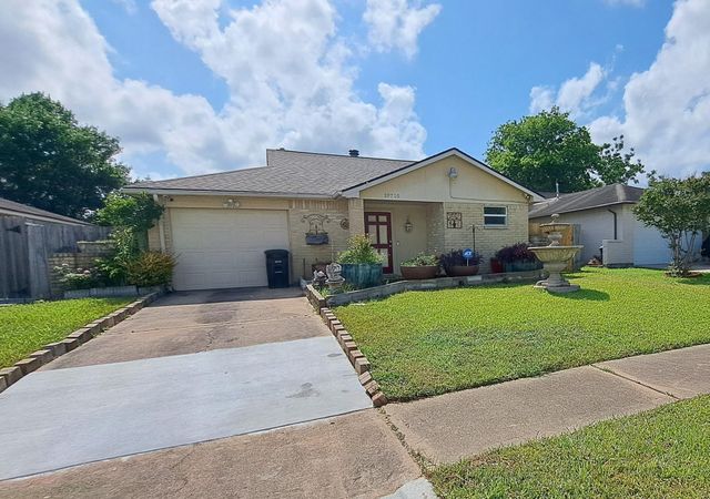 10710 Parkland Woods Dr Dr — Townewest Sec 5