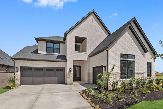 7102 Frio Dr — Legacy