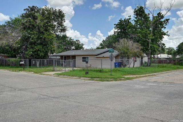 904 San Antonio — PLEASANTON-SUNNYFIELD