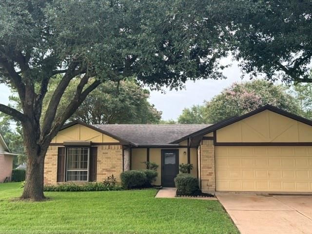 3307 S Peach Hollow Cir — Countryplace Sec 1