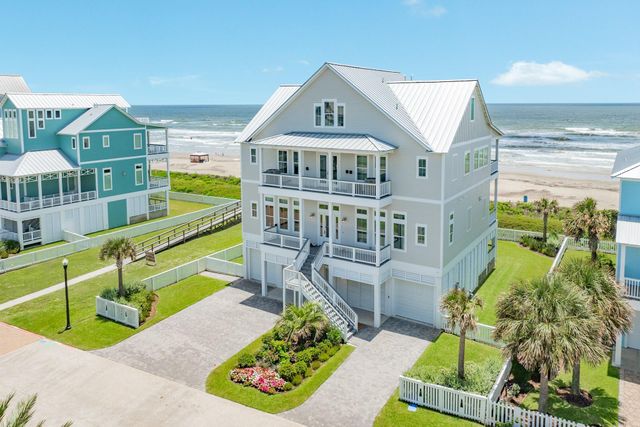 11603 Beachside — Beachside Village 2004
