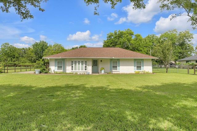 1624 Texas Ave — League City Div B