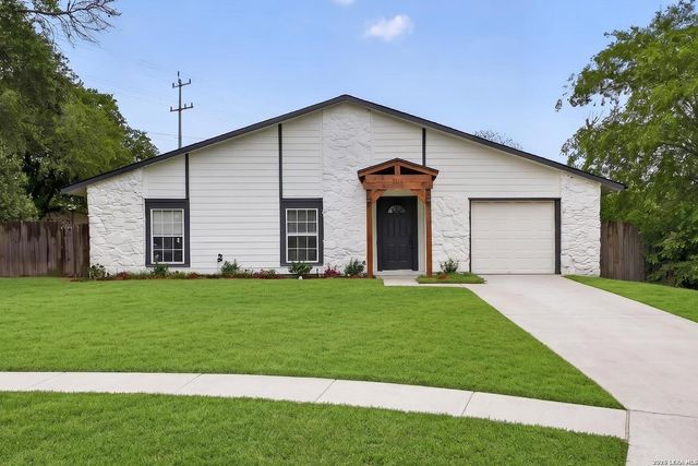 12209 LUCKY OAKS ST — LIVE OAK VILLAGE