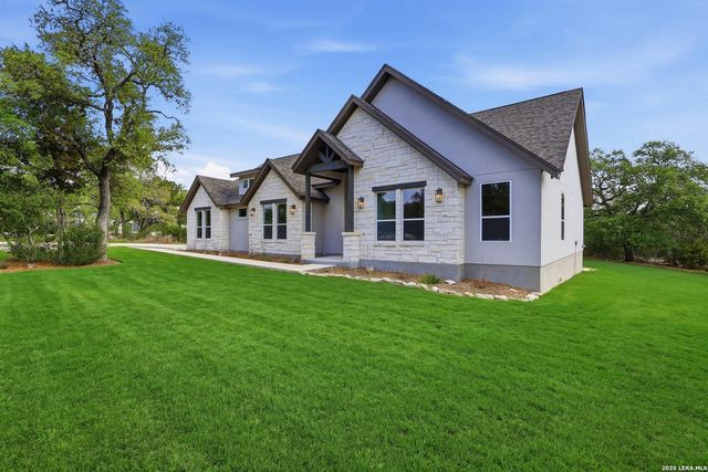 860 Rayner Ranch — SERENITY OAKS