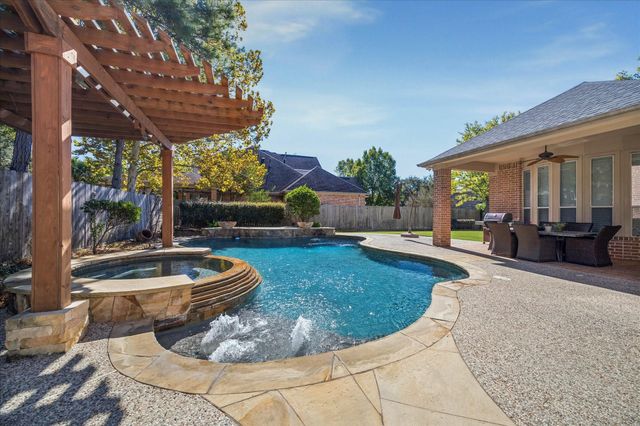 6014 Shady Alcove Ct — Kings Point