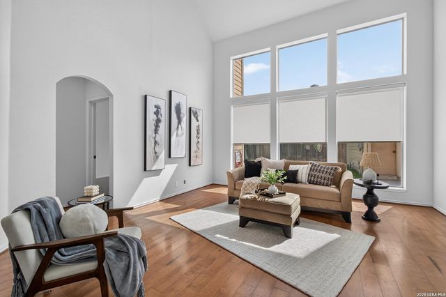 3027 HIDDEN MDW — Mill Creek Crossing