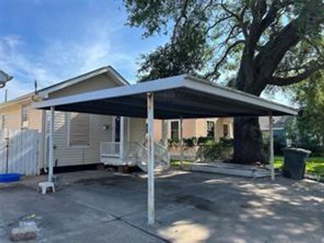 5109 AVE Q 1/2 — DENVER