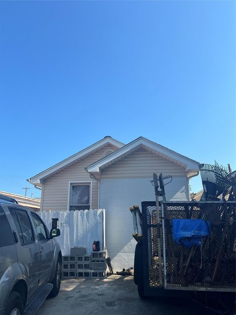 5107 Avenue Q 1/2 — 0