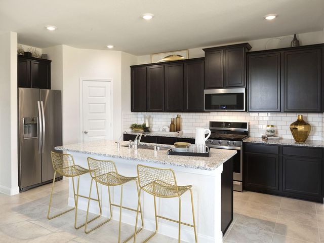 5129 Redbud Valley Dr — Massey Oaks Village