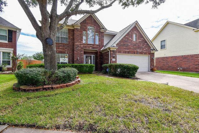 15611 Oakworth Ct — Village Of Oak Lake Sec 3