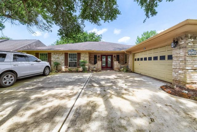 3418 Crow Valley Dr — Quail Valley Thunderbird Patio Homes