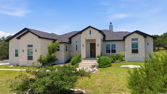 212 HIGH POINT CIR — MYSTIC SHORES