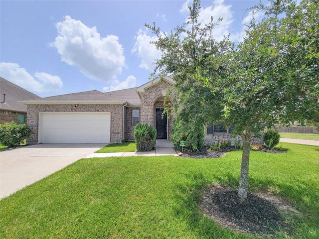 3802 Belmore Ln — Canterbury Park