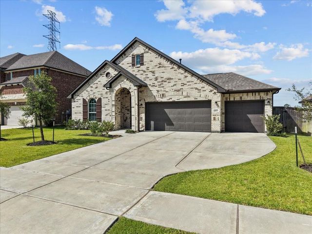 4907 Autumn Hills Trl — Massey Oaks Sec 2