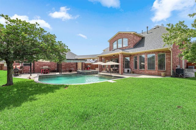 1532 Jag Holw — Victory Lakes