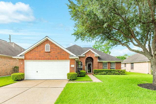 3722 S Peach Hollow Cir — Countryplace Sec 10