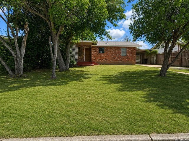 1206 S 2ND ST — FLORESVILLE SECTIONS