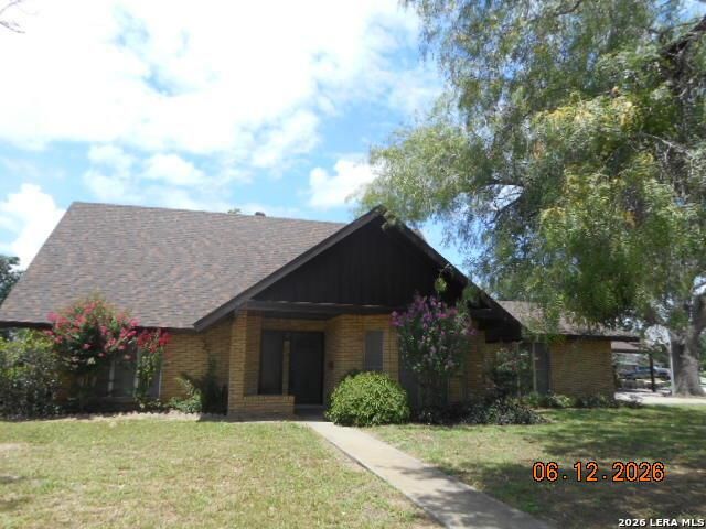 412 Chaparral Dr. — EL CHAPARRAL