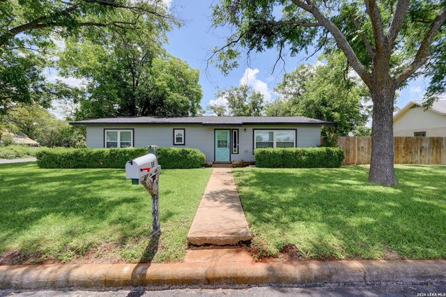 599 E HIGHWAY ST — OUT/GILLESPIE COUNTY