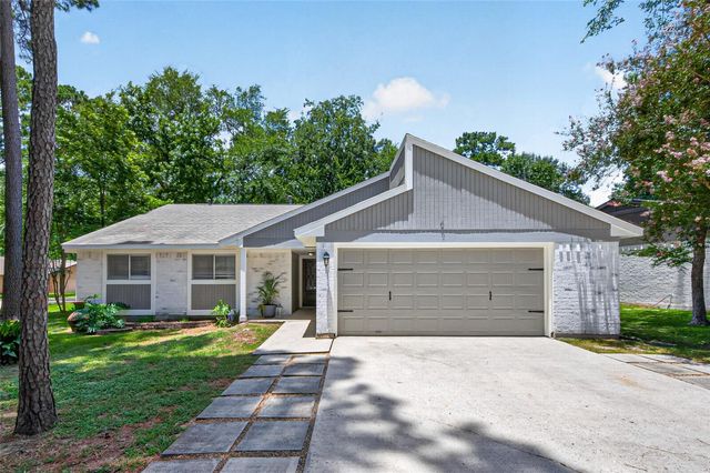 1 Still Glen Ct — Wdlnds Village Panther Ck 01