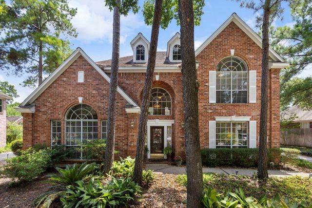 63 Driftoak Cir — Wdlnds Village Cochrans Cr 40
