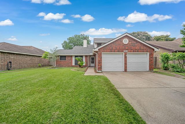 3812 Redbud Dr — Fairmont Park East Sec 01