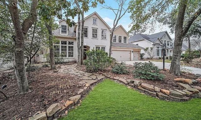 11 Sunspree Pl — Wdlnds Village Alden Br 64