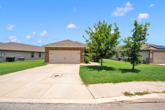 10907 Airmen Dr — MILLICAN GROVE