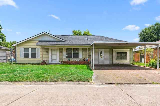 608 Alta Vista Dr — Alta Vista Terrace