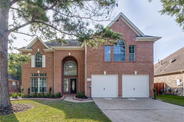 2412 Piney Woods Dr — Dixie Woods Sec 1&2&3 Ph1-Ph2
