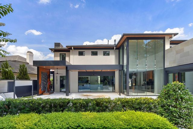15 Regent Square — Wdlnds Village Panther Cr 45