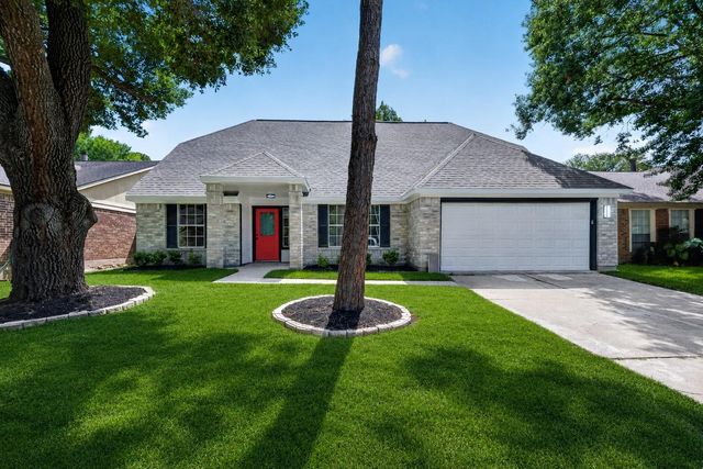 2623 Foxden Dr — Southwyck