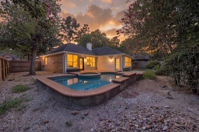 54 Wrens Song Pl — Wdlnds Village Alden Br 10