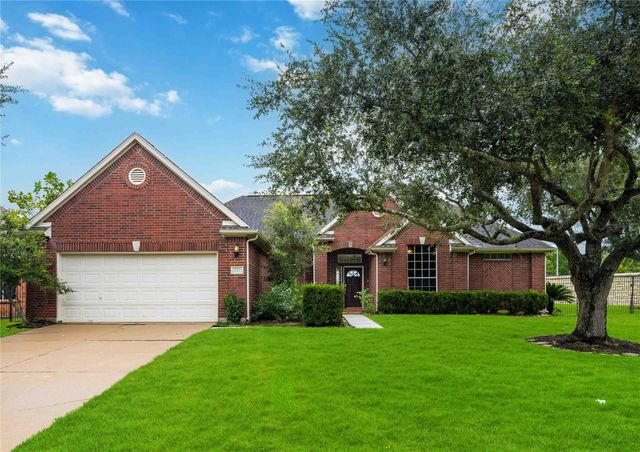 515 Arbor Ct — The Lakes At Countryplace