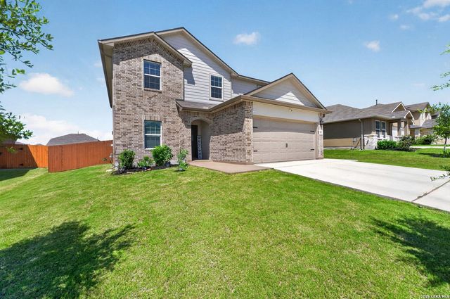 519 Diamond Shoals — Steele Creek