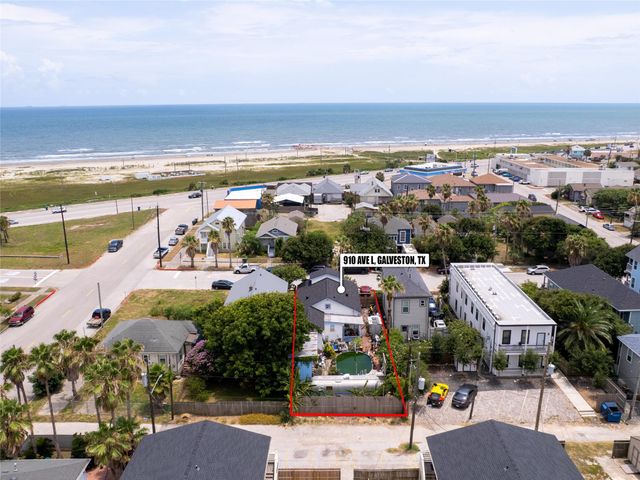 910 Avenue L — Galveston Townsite