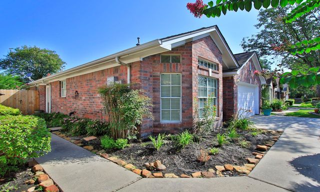 422 Cherry Laurel Dr — Cherry Place Prcl R/P
