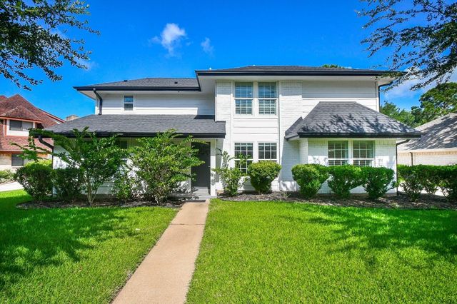 2906 Pecan Ridge Dr — Colony Bend