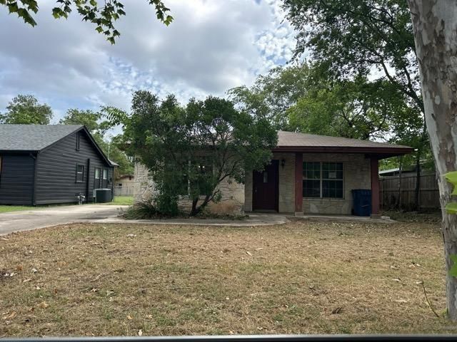 408 Ruth St — Westland