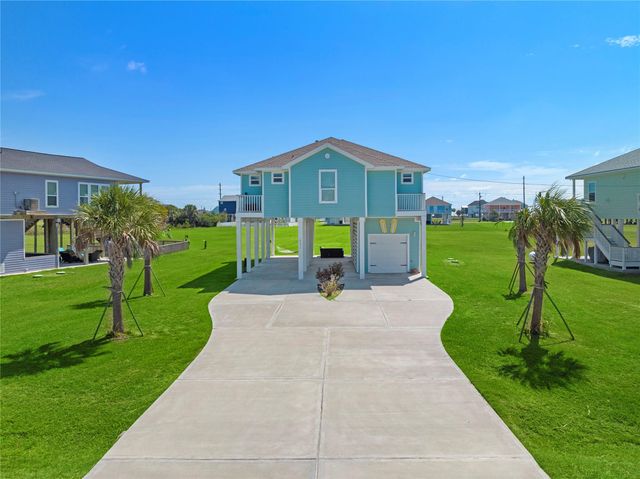 18611 Warrior Rd — Indian Beach 1